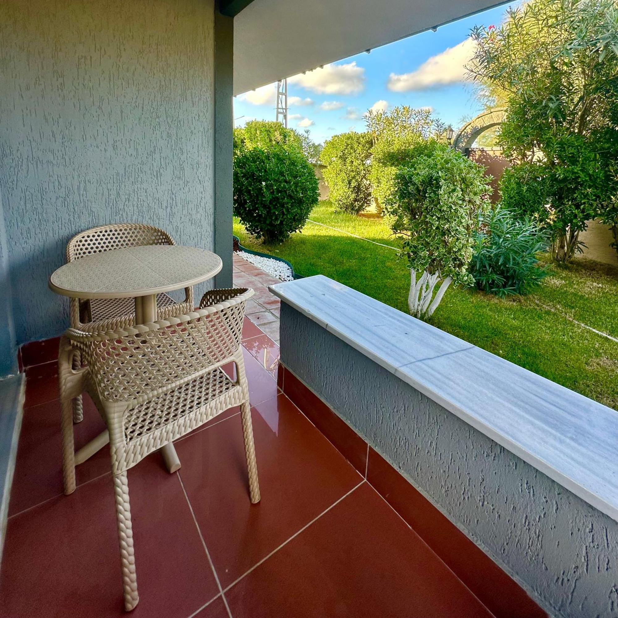 Villa Siesta Hotel Istanbul Airport Karaburun  Екстериор снимка